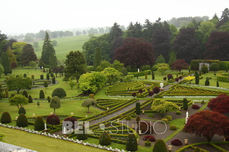 Drummond Castle Gardens 