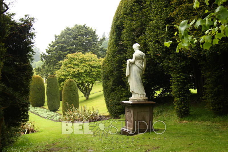 Drummond Castle Gardens 