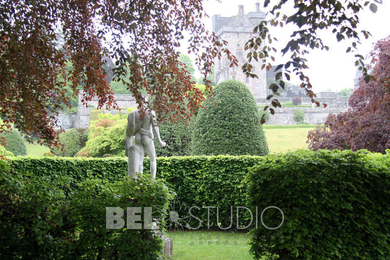 Drummond Castle Gardens 