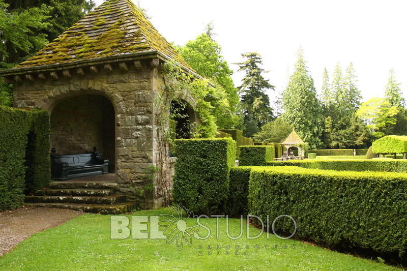 Итальянский сад. Glamis Castle Gardens 