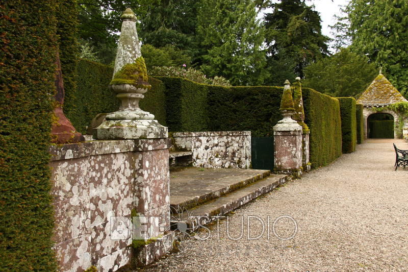 Итальянский сад. Glamis Castle Gardens 