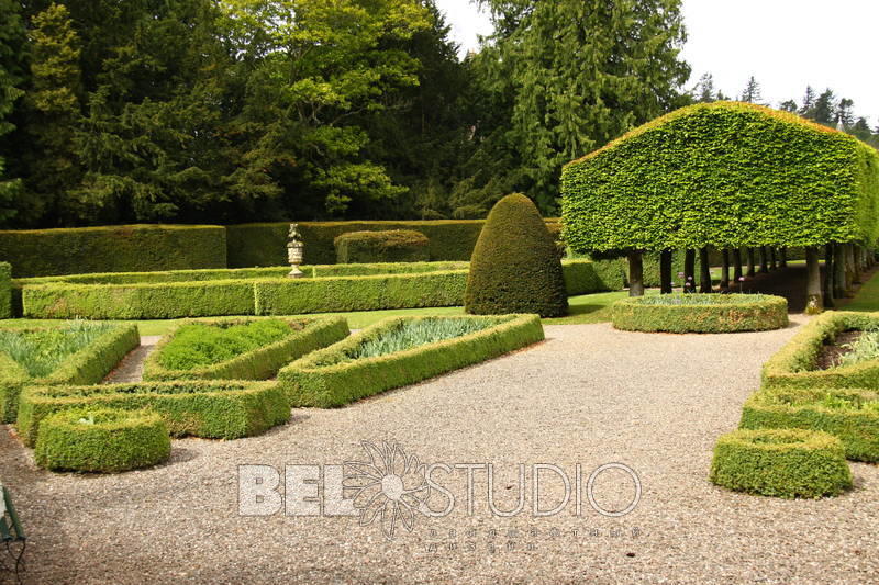 Итальянский сад. Glamis Castle Gardens 