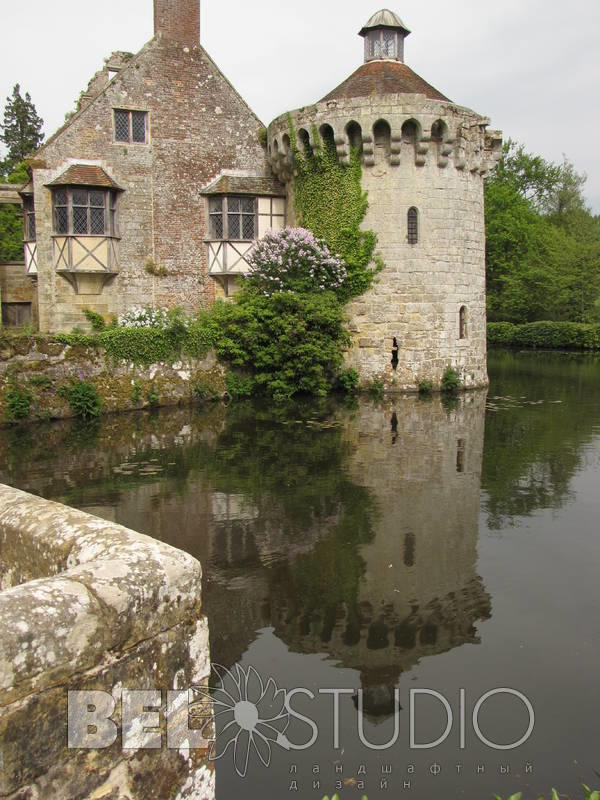 Scotney Castle Garden