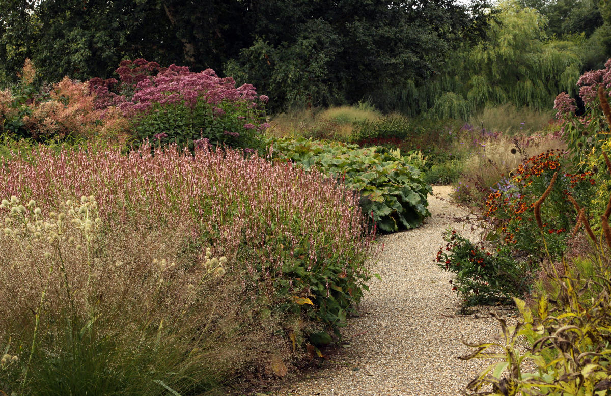 Pensthorpe Millenium Gardens. Сад Миллениум. Дизайнер Пит Удольф