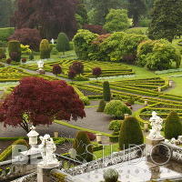 Drumond Castle Gardens. Пертшир  