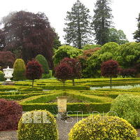 Drummond Castle Gardens (Сады замка Друммонд) 