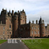 Glamis Castle Gardens 