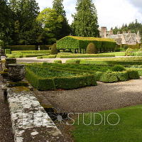 Итальянский сад. Glamis Castle Gardens 