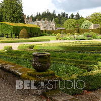 Итальянский сад. Glamis Castle Gardens 